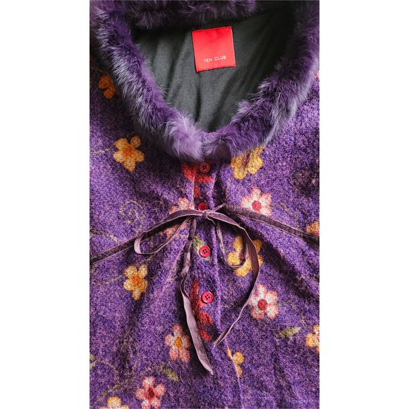 SOLD - Picture 3 of 4